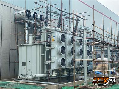 湖北荆州:热电二期扩建项目第一台高压变压器正安装